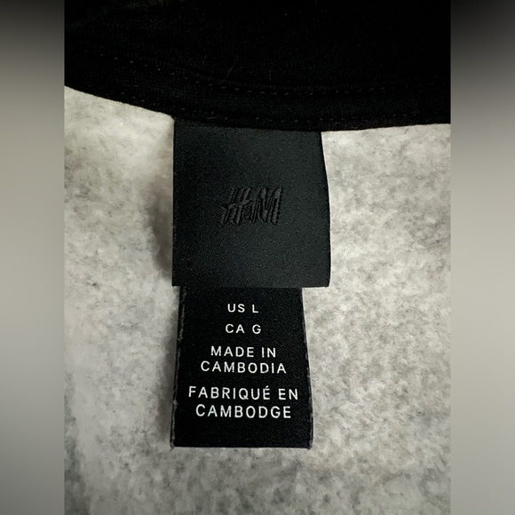 H&M Men’s Mock Neck Sweatshirt - Size Large - Picture 3 of 6